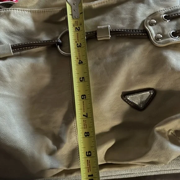 Tan pocketbook! - Picture 11 of 11